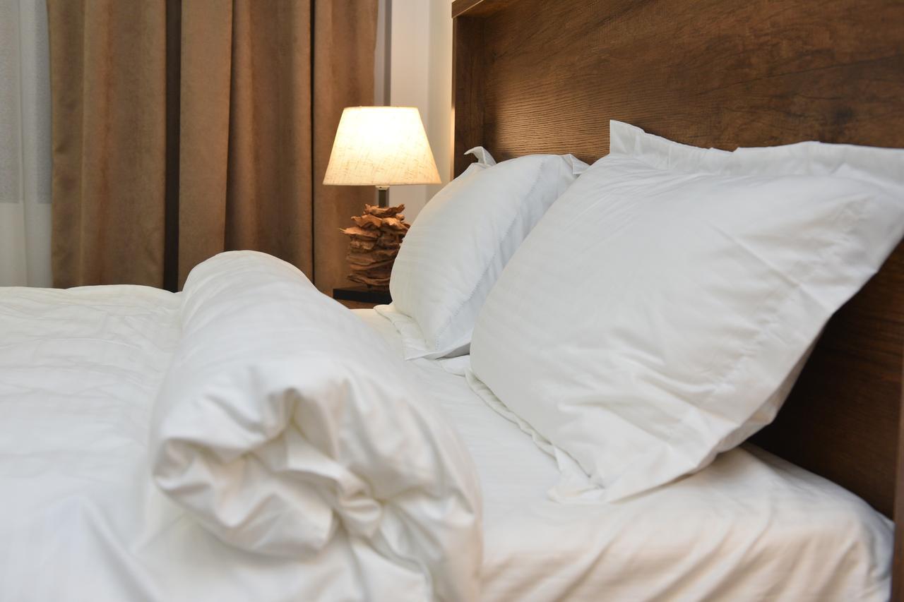 Hotel King Tom Тбилиси Екстериор снимка